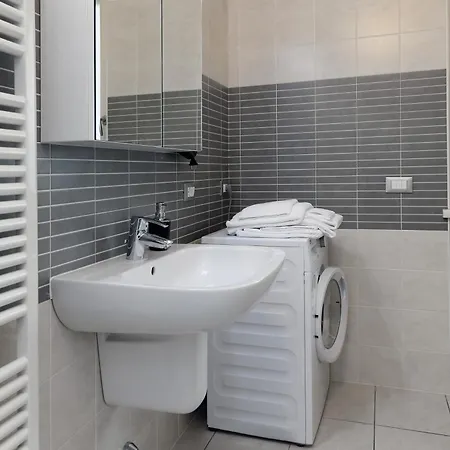 Apartament 3v *